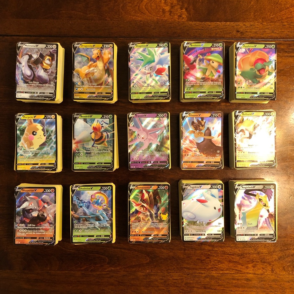 100 POKEMON CARDS TCG BULK LOT & ULTRA RARE V
